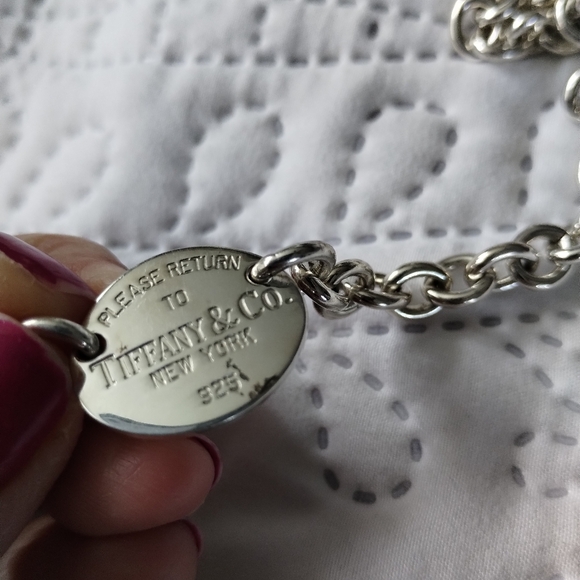 Tiffany and Co Sterling Silver Return to Tiffany Oval Tag Choker Necklace - Picture 7 of 11